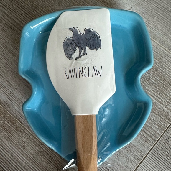 RAE DUNN Harry Potter Ravensclaw spoon rest and spatula set NWOT! - Picture 3 of 6